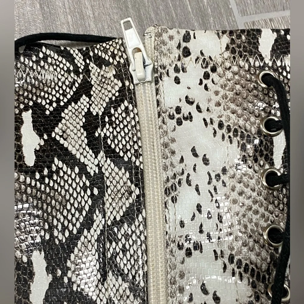 Chase + Chloe Snakeskin print Thigh High heeled peep toe Boots women’s size 10